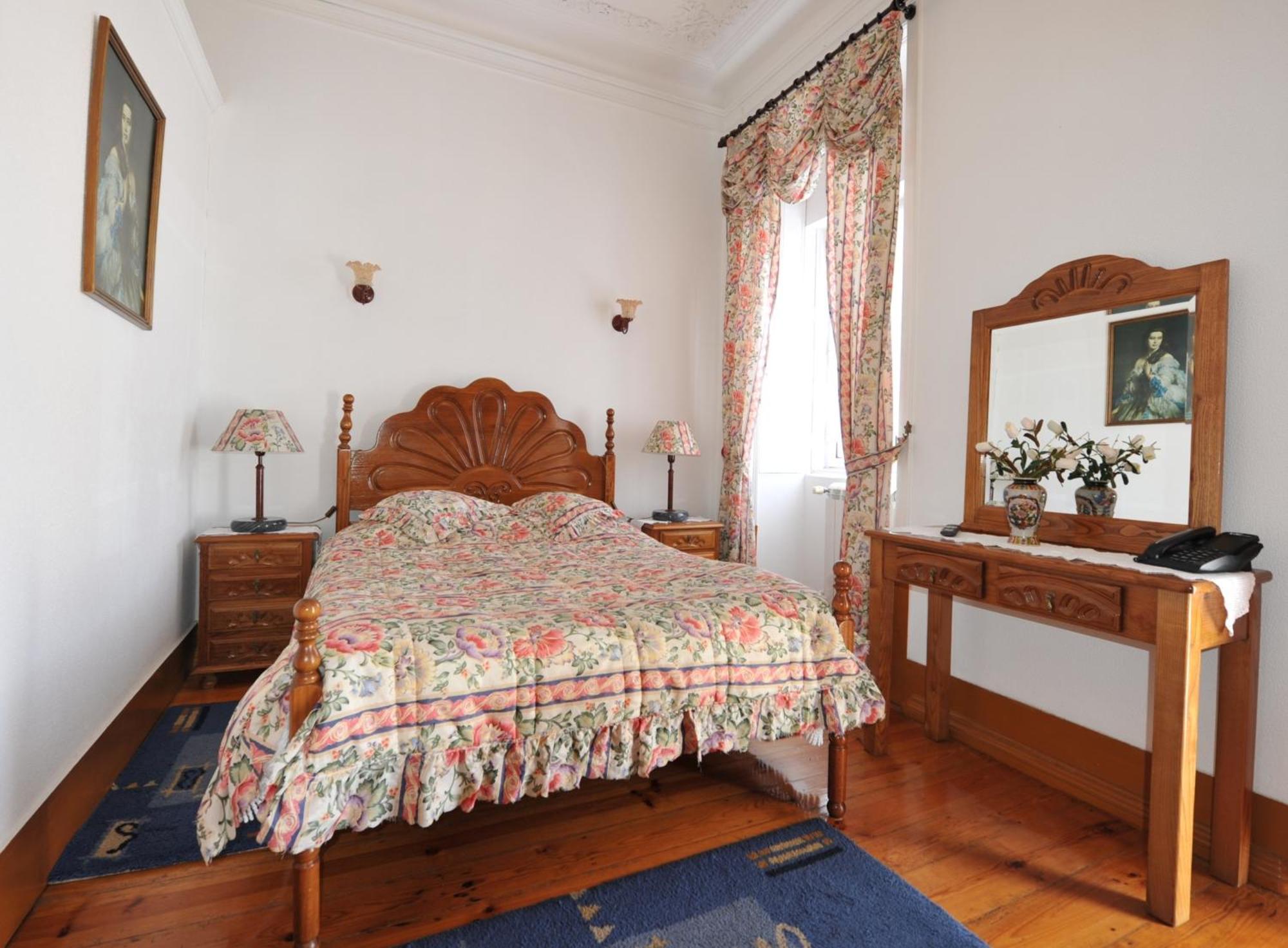 Hotel Aviz Figueira da Foz Rum bild